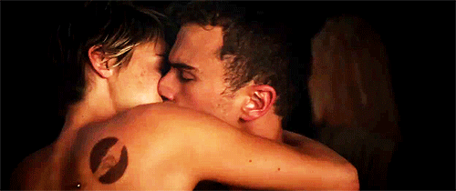 Theo James totally nude movie scenes