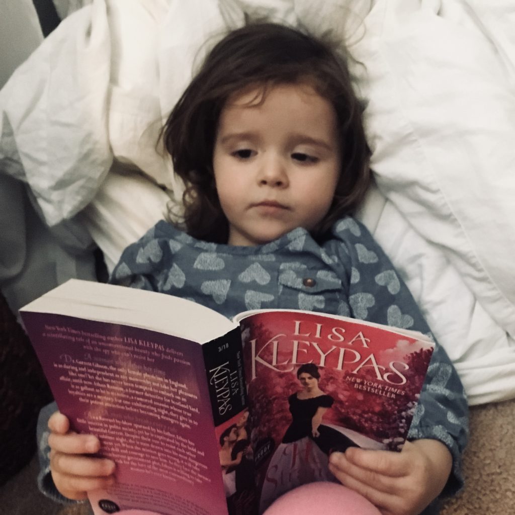 Hello Stranger by Lisa Kleypas Hello Stranger by Lisa Kleypas